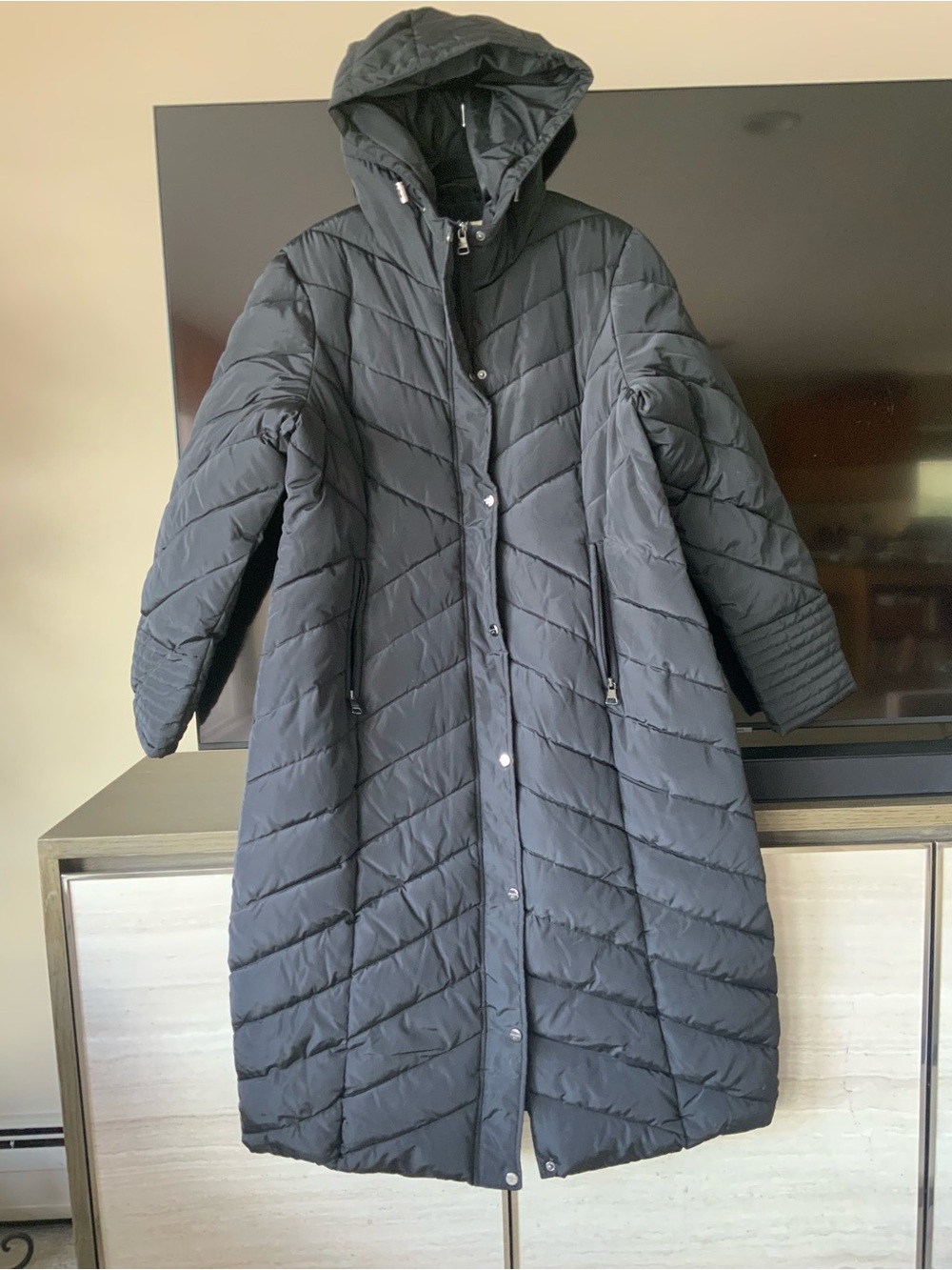Black Hooded Long Puffer Coat - Women